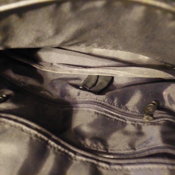 geoffrey beene attache - Picture 7 of 13